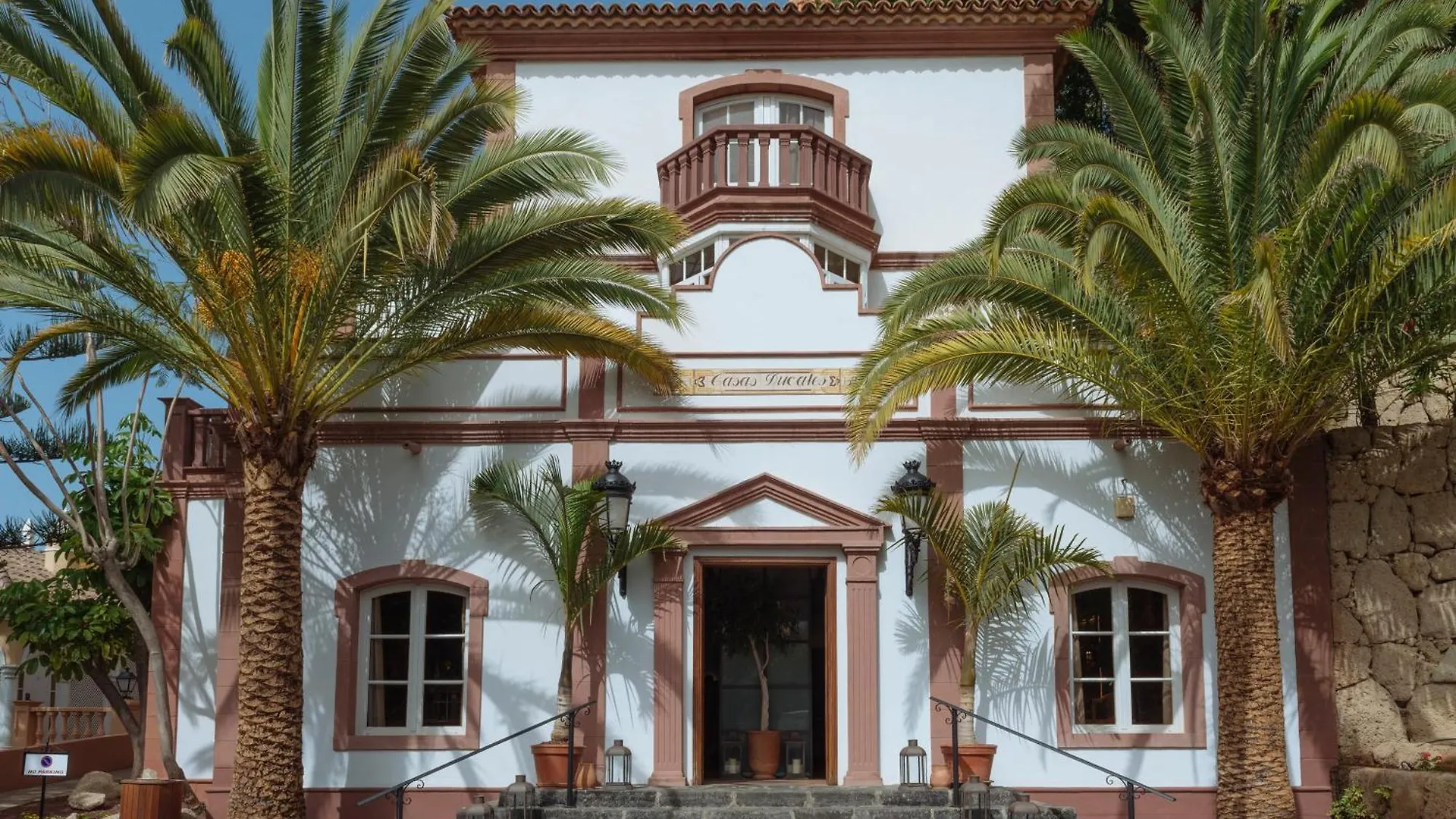 Отель Bahia Del Duque Адехе Испания