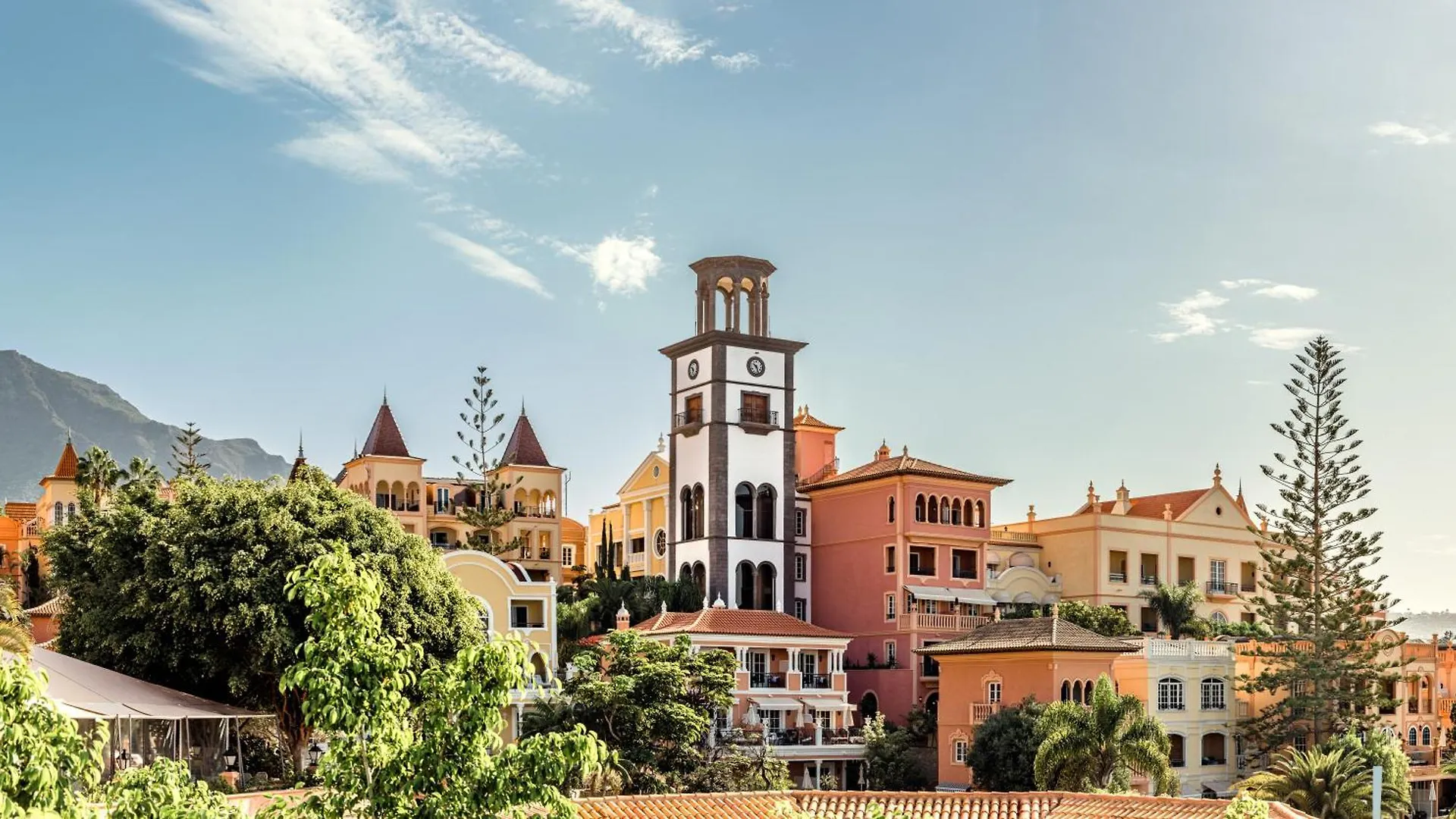Отель Bahia Del Duque Адехе